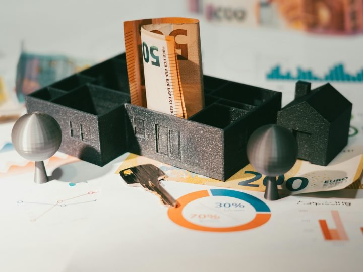 How to Pay Off Debt Fast: 5 Methods That Work